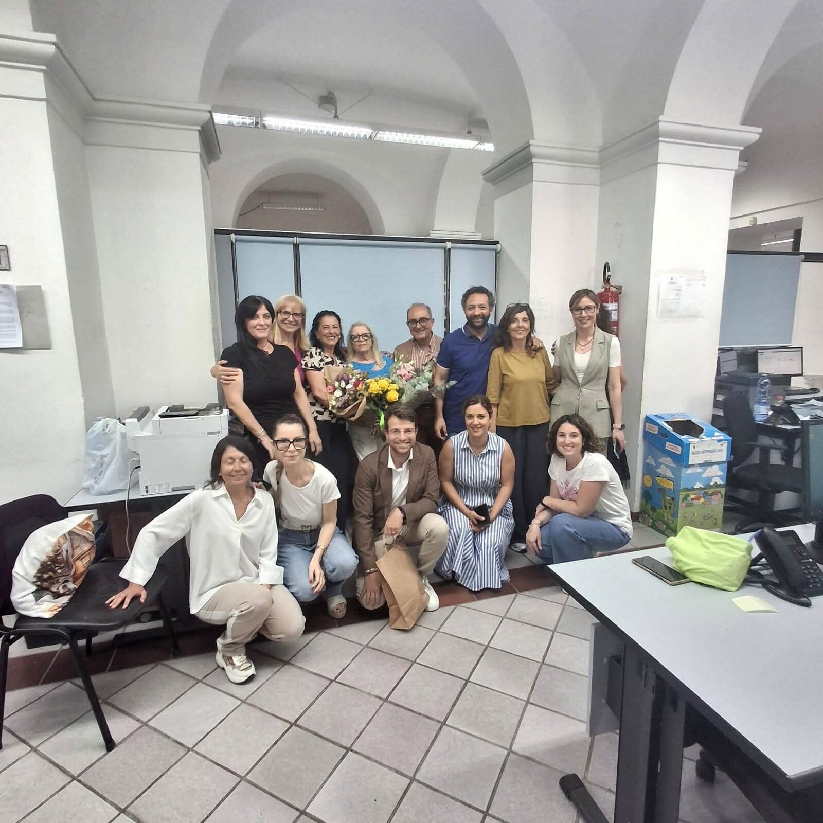 images Il Comune di Catanzaro saluta Anna Sabato, va in pensione un pilastro dell'ufficio Anagrafe 
