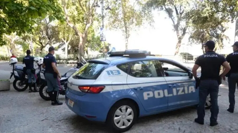 images Crotone, contrasto allo spaccio di droga: &nbsp;sequestri, denunce e segnalazioni