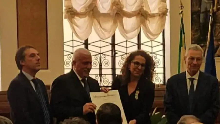 images Catanzaro: il primario di Malattie infettive del Pugliese, Cosco, è cavaliere della Repubblica 