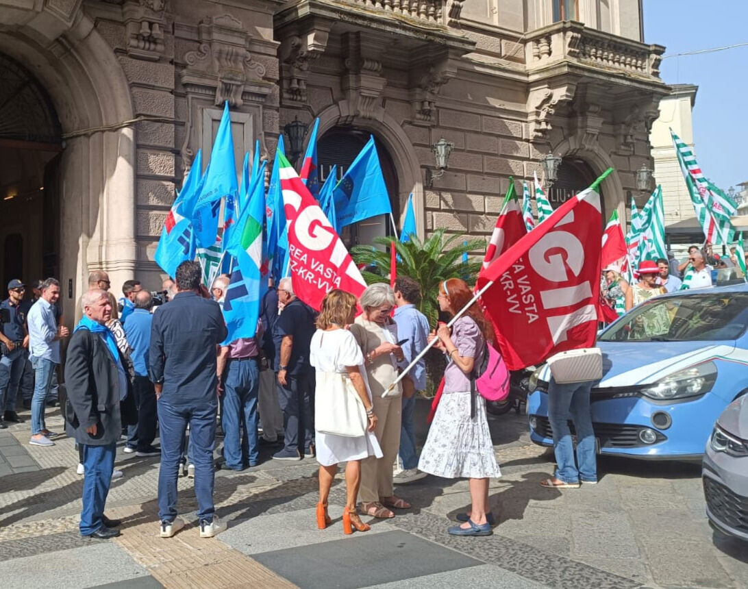 Stabilizzazioni TIS, avvio delle graduatorie a seguito delle richieste sindacali di accelerazione images Stabilizzazioni TIS, avvio delle graduatorie a seguito delle richieste sindacali di accelerazione