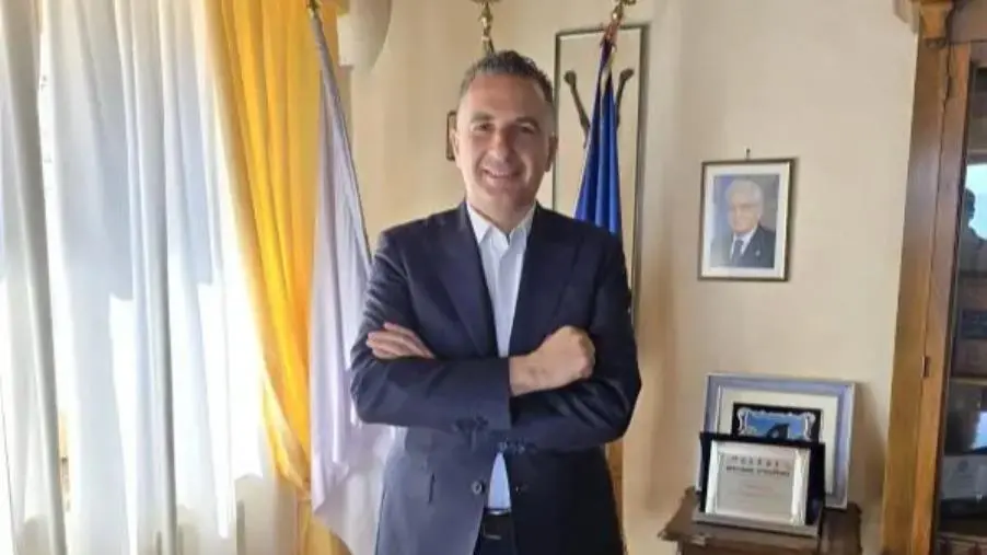 images Fusione comuni a Cosenza, il sindaco di Castrolibero si oppone: "No ad una proposta furba e antidemocratica"