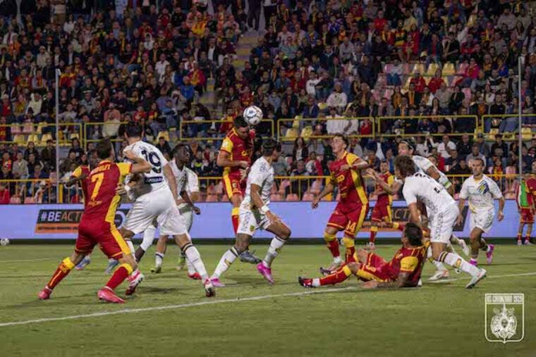 images Il corsivo giallorosso, Catanzaro e son sei (di fila) pareggi: per ora bastano