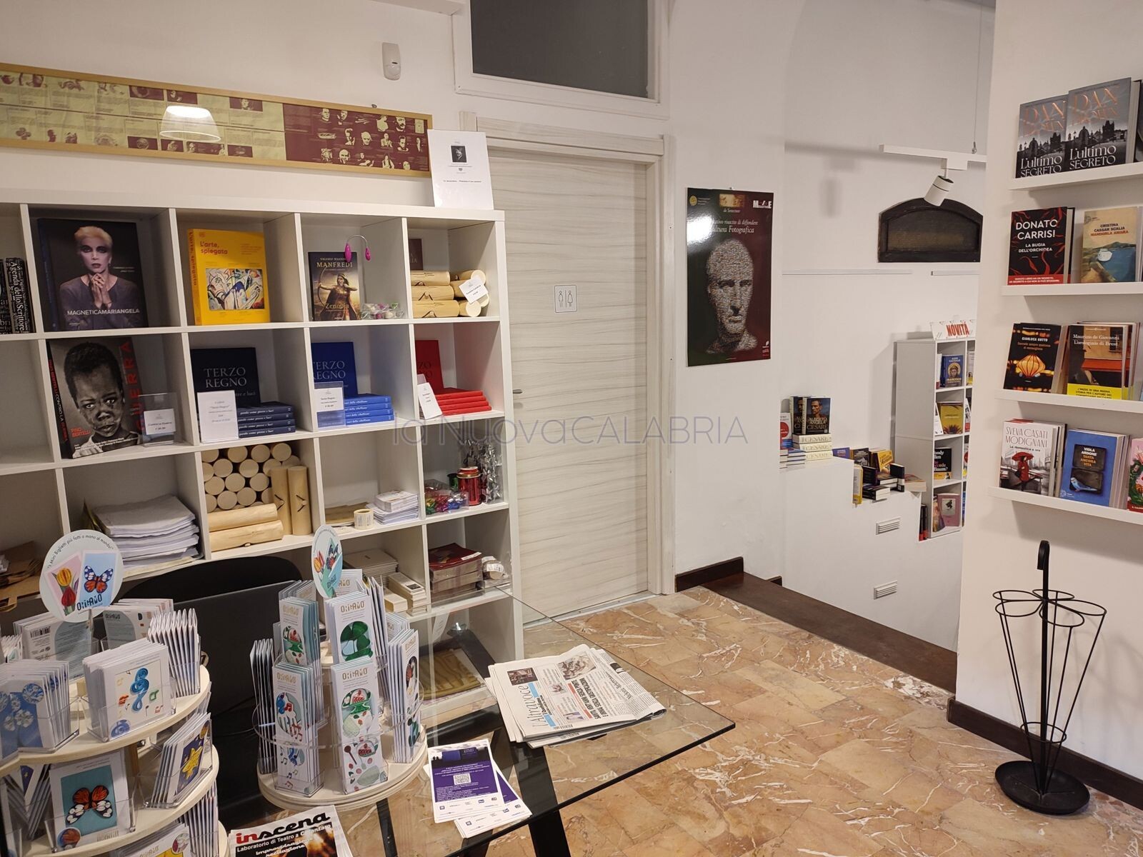 Inaugurata a Catanzaro "Libreria Coriolano": un nuovo salotto culturale per Corso Mazzini images Inaugurata a Catanzaro "Libreria Coriolano": un nuovo salotto culturale per Corso Mazzini