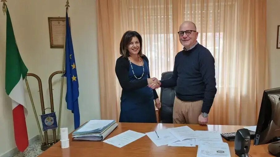 images Platania (Cz), sottoscritta tra Comune e “Debitum” convenzione per apertura sportello sul sovraindebitamento