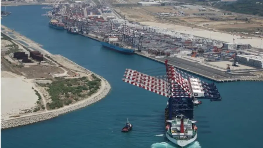 Porto Gioia Tauro, conclusi i lavori per l'avvio delle operazioni di alaggio