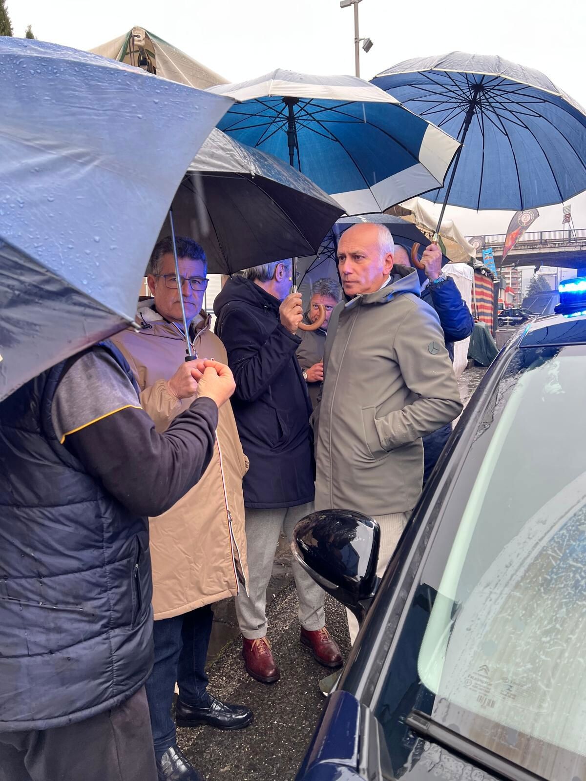 Fiera di San Giuseppe, sopralluogo di Caruso: "Vicini agli espositori, Fiera prorogata al 21 marzo" images Fiera di San Giuseppe, sopralluogo di Caruso: "Vicini agli espositori, Fiera prorogata al 21 marzo"