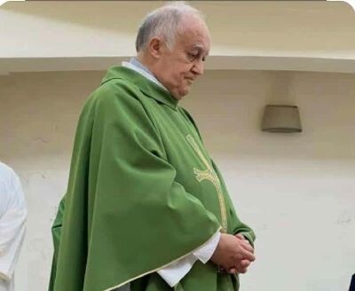 images Catanzaro piange Don Sergio Iacopetta: sacerdote dal cuore buono, ex parroco del Duomo 