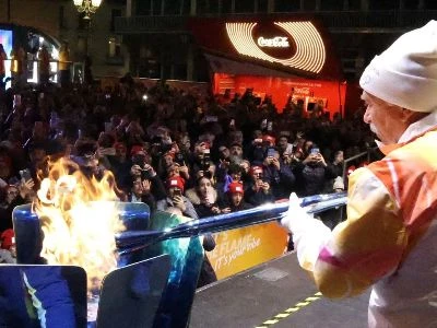 Fiamma olimpica a Catanzaro, Battaglia: “Abbiamo dimostrato di essere una comunità unita e che ha voglia di partecipare”
 