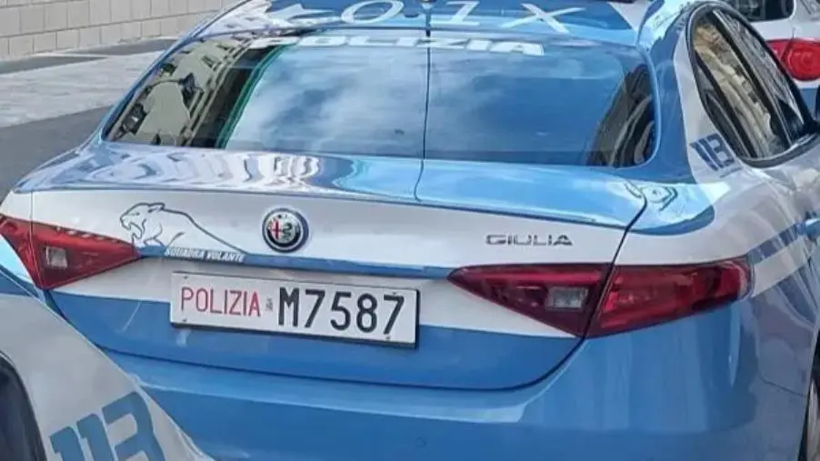  Rissa all'obitorio di Cosenza tra parenti di un defunto
