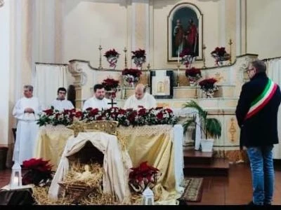 Petronà, Don Antonio Colosimo è il nuovo parroco: gli auguri del Sindaco