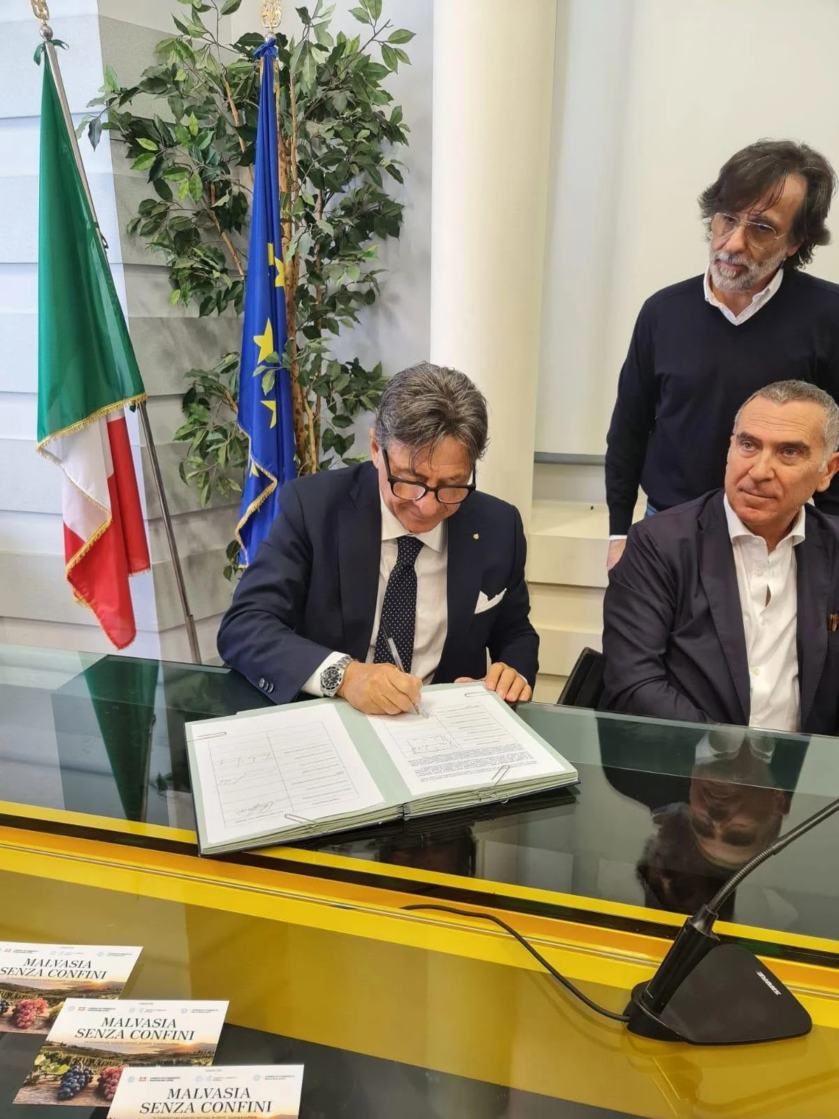 3a1743f5-5069-4acd-808a-d9a000d7f42f_pietro-falbo.webp
