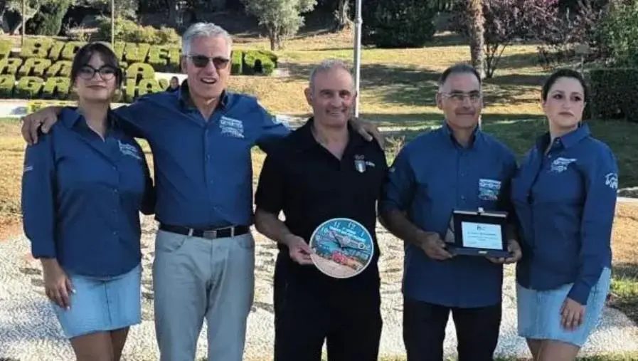 images Auto storiche protagoniste a Catanzaro: grande partecipazione al secondo raduno del Gruppo 500 per Passione