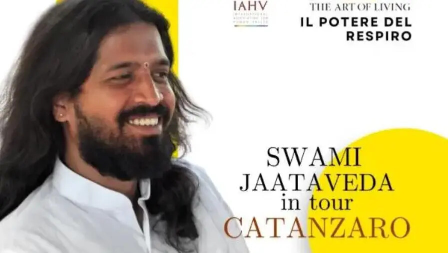 A Catanzaro arriva Swami Jaataveda, monaco della Fondazione “The Art of Living” images A Catanzaro arriva Swami Jaataveda, monaco della Fondazione “The Art of Living”