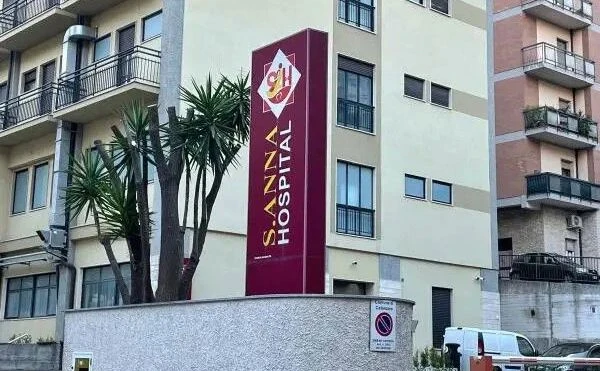 Sant’Anna Hospital, i Giovani Democratici attaccano Forza Italia: “Posizioni superficiali e dannose per la città”