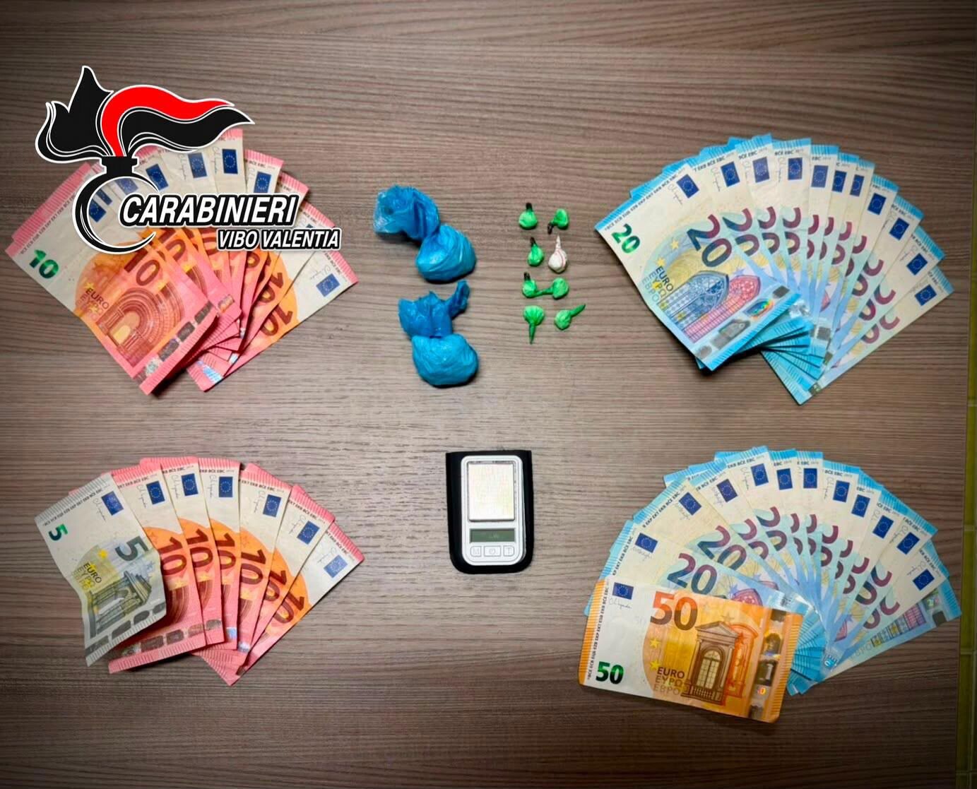 images Droga in casa: un arresto nel Vibonese