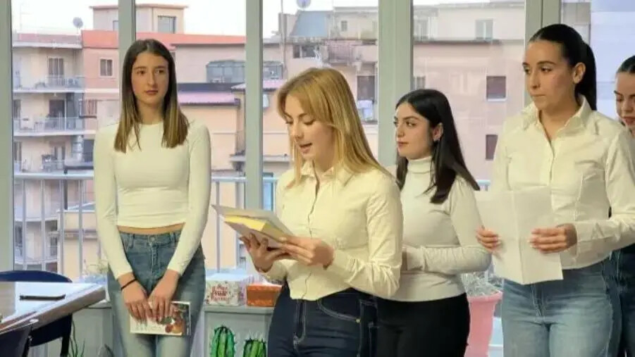 Catanzaro, il Liceo "Galluppi" protagonista dell'XI edizione della Notte Nazionale del Liceo Classico images Catanzaro, il Liceo "Galluppi" protagonista dell'XI edizione della Notte Nazionale del Liceo Classico