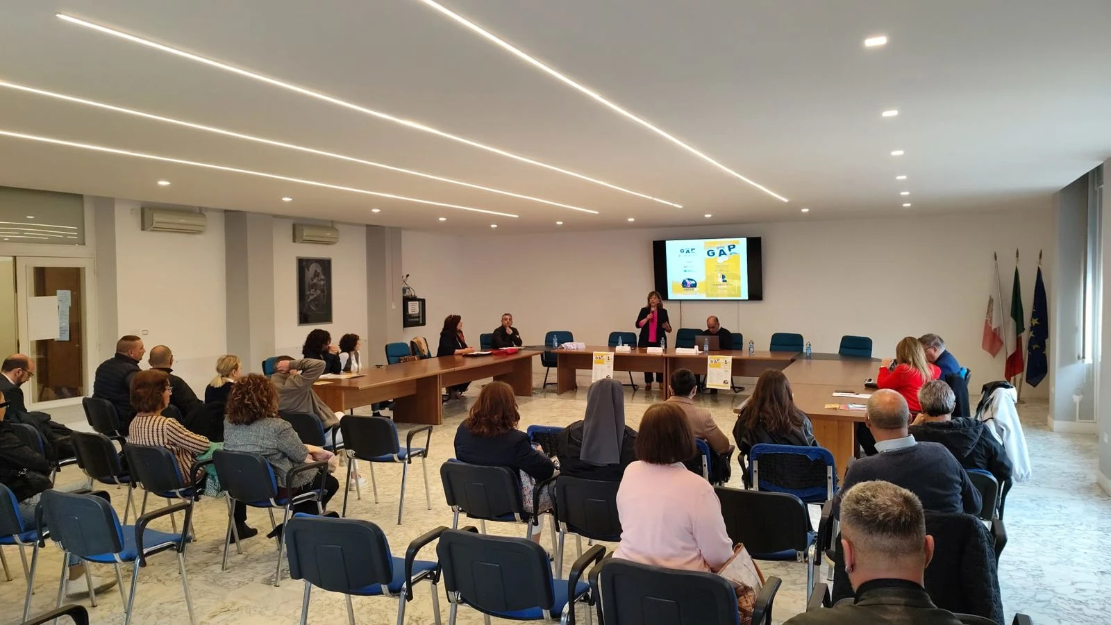 Progetto Gioco d'azzardo patologico 2022: a Soverato Corso di aggiornamento per assistenti sociali