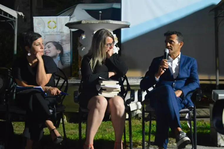 images "Una rosa per Teresina" di  Emilio Grimaldi vince il Premio Letterario città di San Giovanni in Fiore