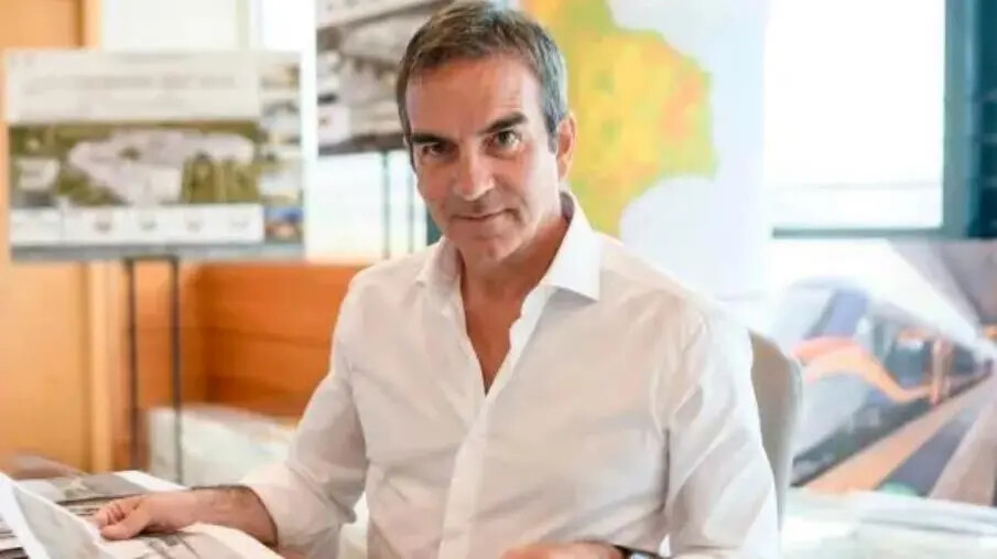 images Regionali, Occhiuto si ricandida con 7 liste a sostegno e presenta il primo manifesto elettorale