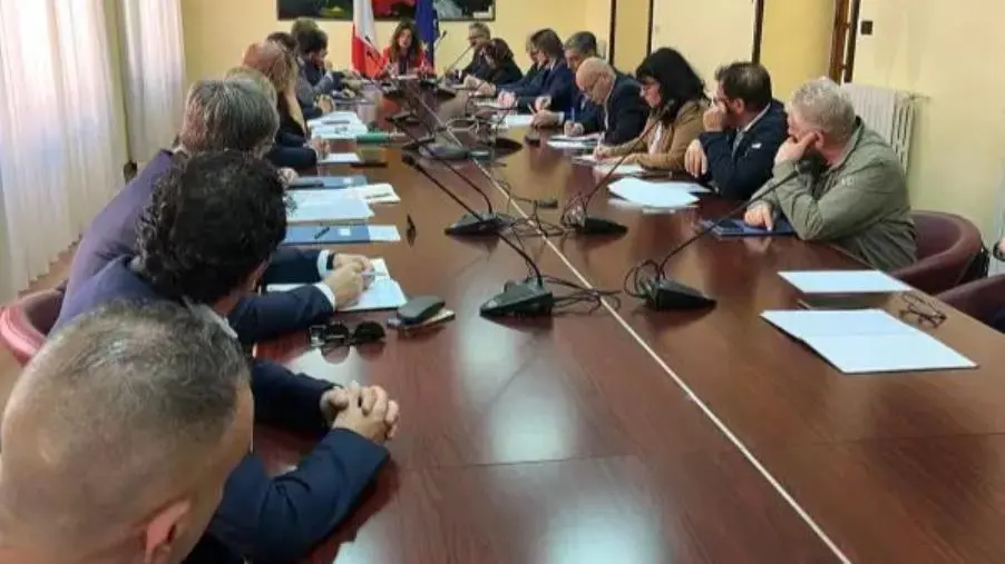 Cosenza, siglato in Prefettura un protocollo per tutelare il settore agricolo