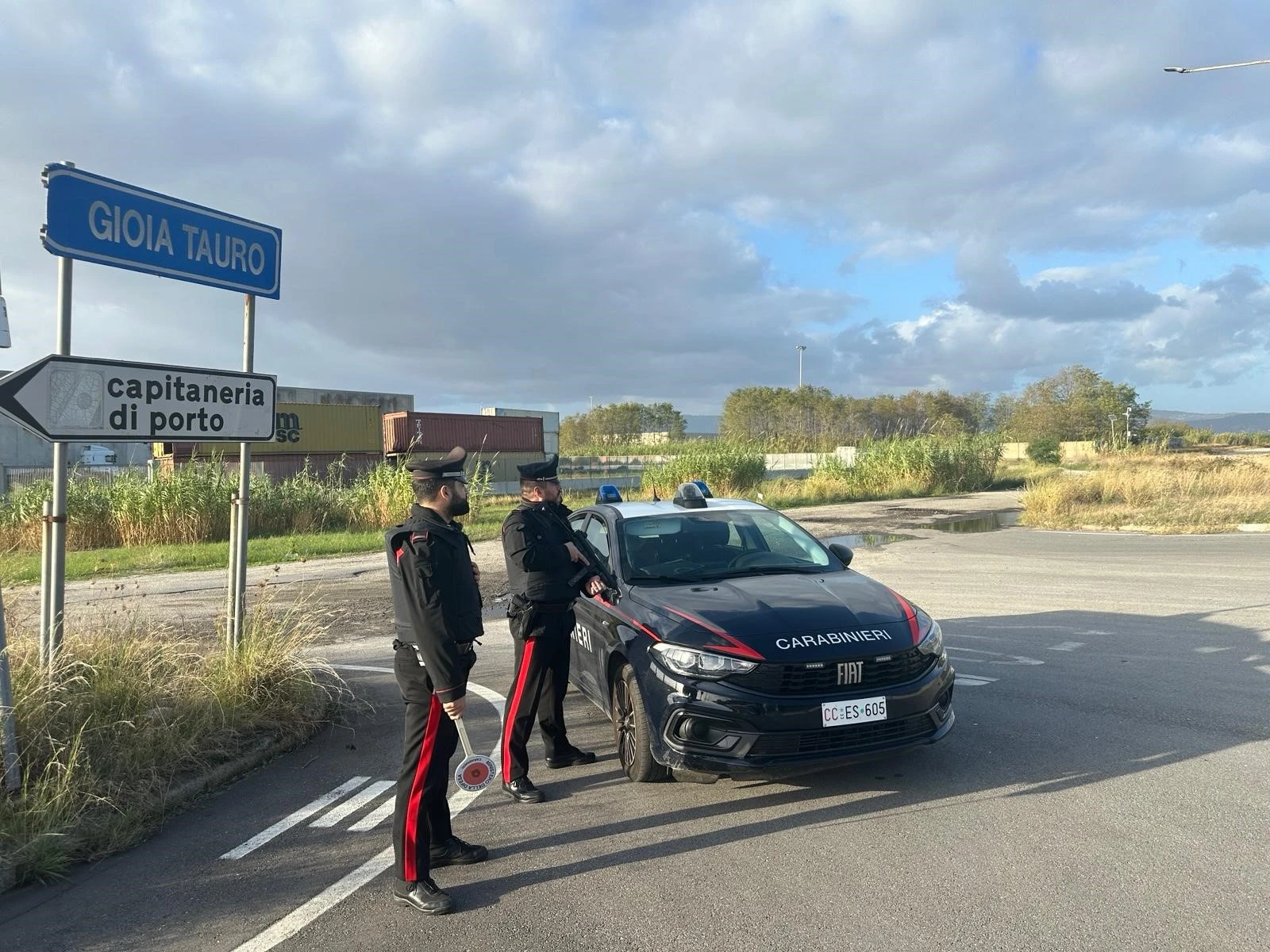 Rapina a mano armata alle Poste di Gioia Tauro: arrestato il ladro in flagranza  