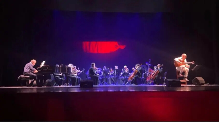 images Festival d'Autunno, applausi per "Accarezzame" al Teatro Politeama