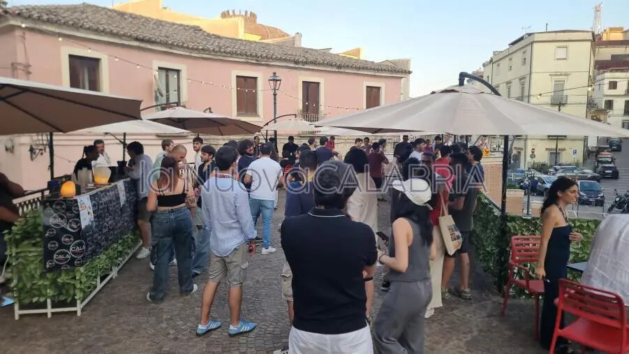 "Non chiamatelo post office": ChiAmaCatanzaro si presenta alla città images "Non chiamatelo post office": ChiAmaCatanzaro si presenta alla città