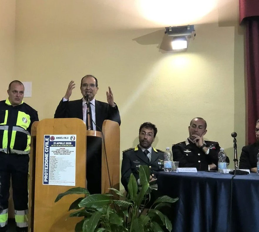Bruno a Squillace: “Combattere ’ndrangheta, droga e gioco d’azzardo partendo dalla scuola"
