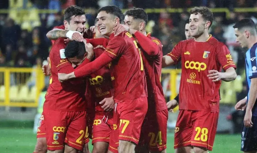 Il corsivo giallorosso: le aquile tornano a riveder le stelle, vittoria sofferta e meritata images Il corsivo giallorosso: le aquile tornano a riveder le stelle, vittoria sofferta e meritata