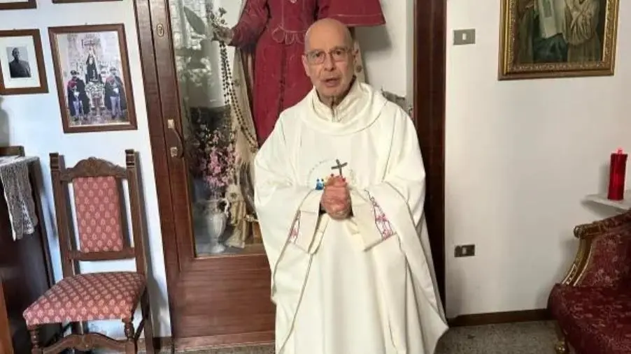 Don Andrea Perrelli: "La tua croce anche se durasse tutta la vita è sempre 'collocazione provvisoria'"