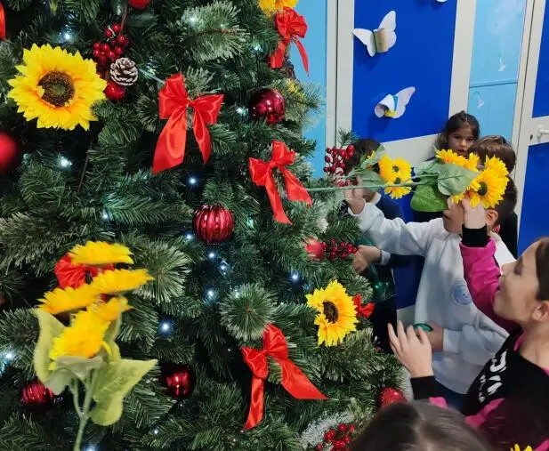 A Reggio Calabria il Natale si accende di magia grazie alla Ludoteca “Il Girasole” images A Reggio Calabria il Natale si accende di magia grazie alla Ludoteca “Il Girasole”