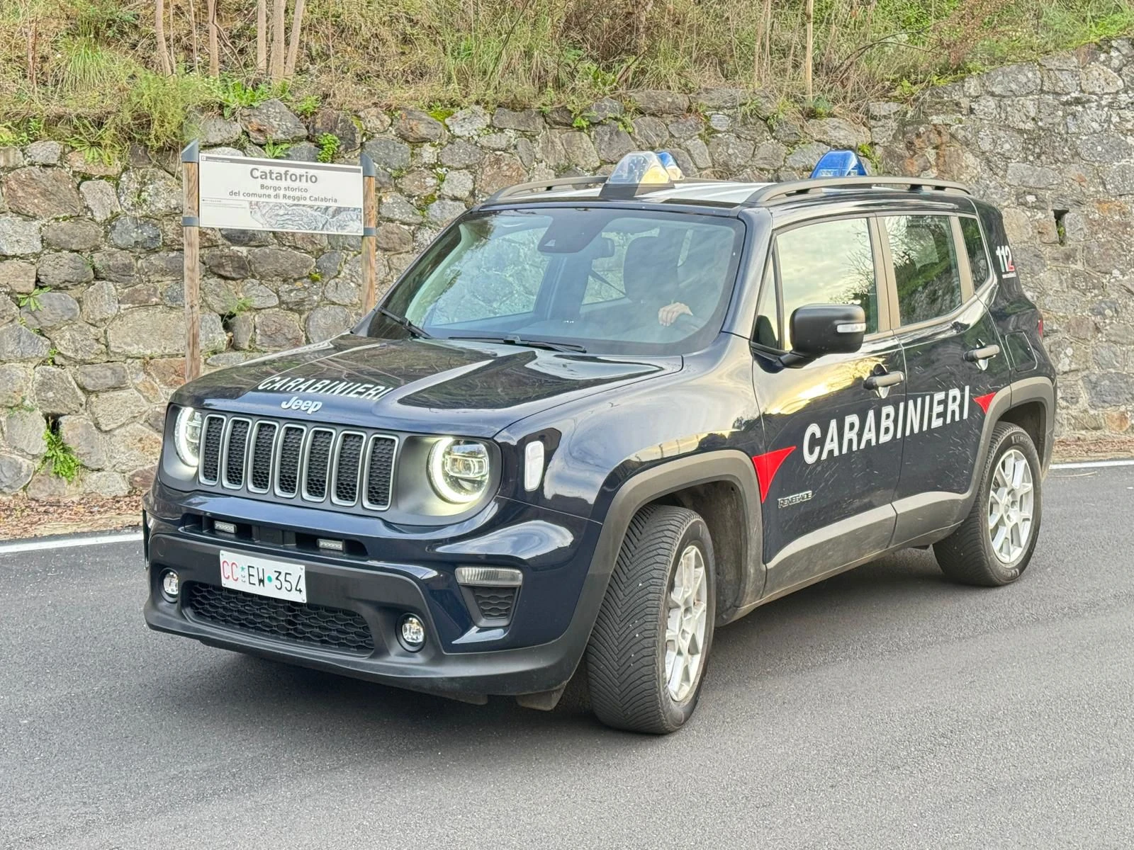 Tre denunce per reati ambientali nel Reggino: sequestrato un autocarro