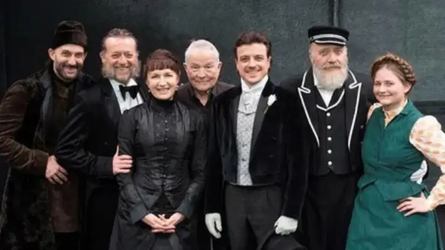 "Crisi di Nervi. Tre atti unici di Anton Cechov": attesa a Soverato per Maddalena Crippa images  "Crisi di Nervi. Tre atti unici di Anton Cechov": attesa a Soverato per Maddalena Crippa