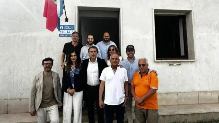 Catanzaro, ieri Circolo velico oggi info point turistico e aula studio per gli universitari images Catanzaro, ieri Circolo velico oggi info point turistico e aula studio per gli universitari