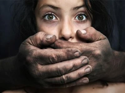 Corigliano Rossano, botte e umiliazioni alla moglie: arrestato