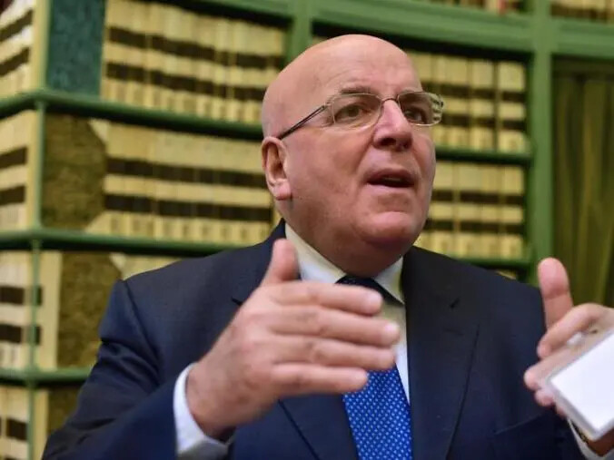 Carenza di personale, ambulanze e strumenti nella sanità calabrese: Oliverio scrive a Occhiuto images Carenza di personale, ambulanze e strumenti nella sanità calabrese: Oliverio scrive a Occhiuto