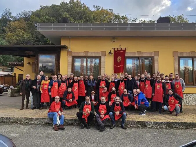 images Quarant’anni di tradizione e convivialità: la celebrazione della nascita dell’Antica Congrega Tre Colli di Catanzaro