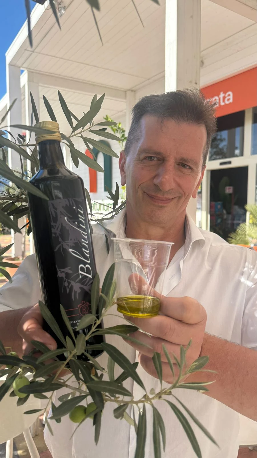 L’olio nuovo protagonista al Naturium di Montepaone: l’eccellenza biologica calabrese si racconta