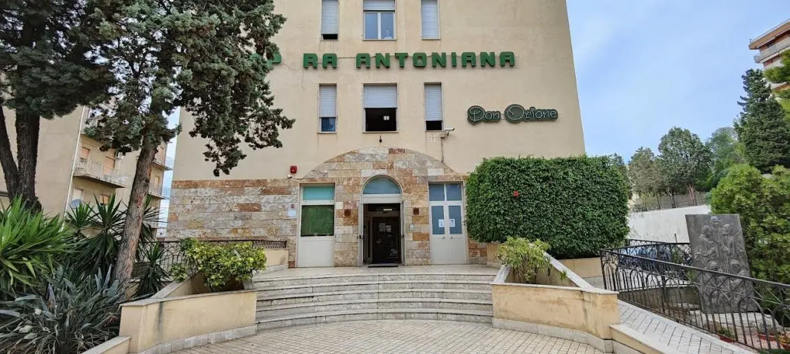 Reggio, fallisce la trattativa tra "Opera Antoniana delle Calabrie" ed un investitore: chiude la casa di riposo "Don Orione" images Reggio, fallisce la trattativa tra "Opera Antoniana delle Calabrie" ed un investitore: chiude la casa di riposo "Don Orione"