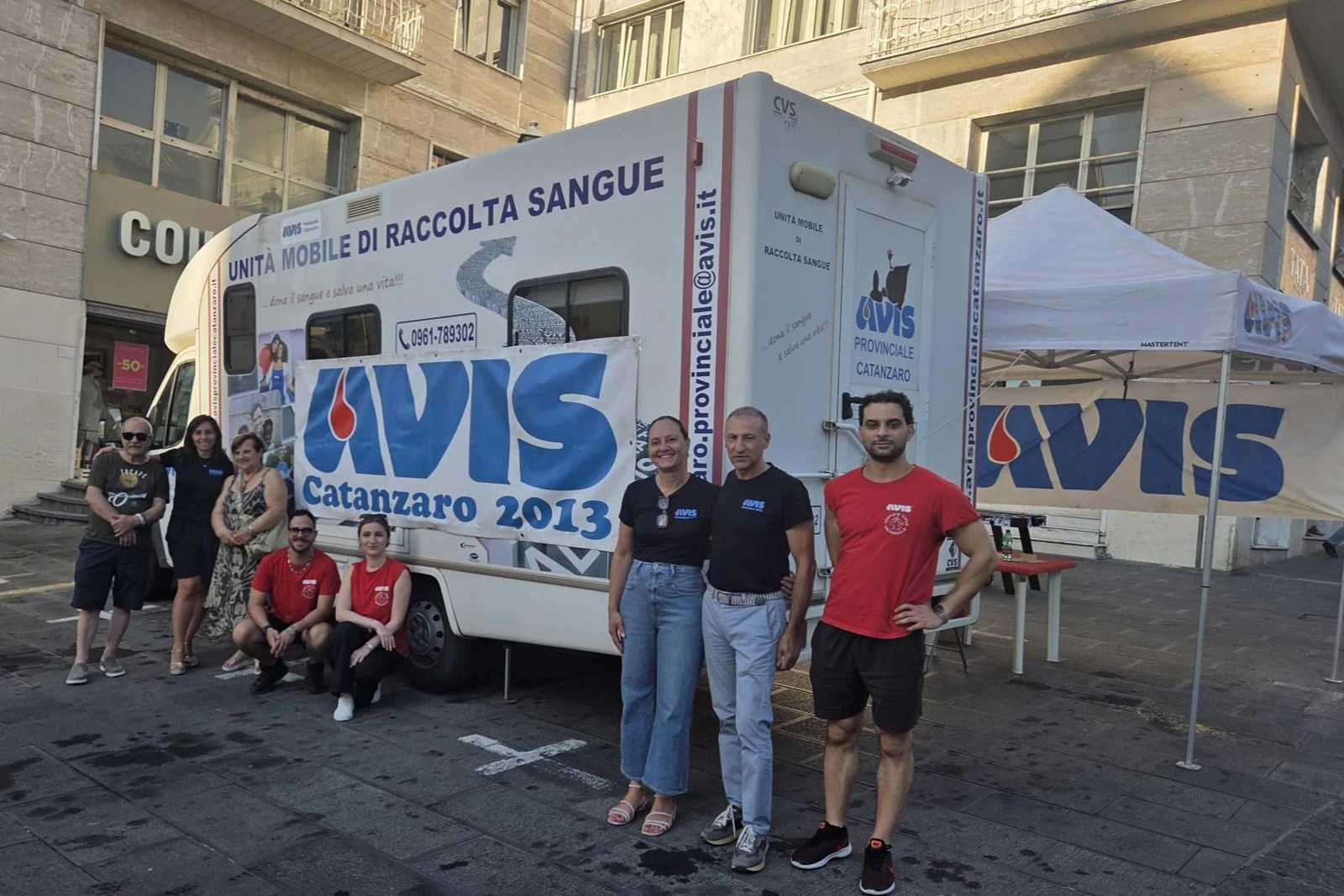 Avis Catanzaro 2013 anima la Festa di San Vitaliano: due serate di successo tra solidarietà e divertimento