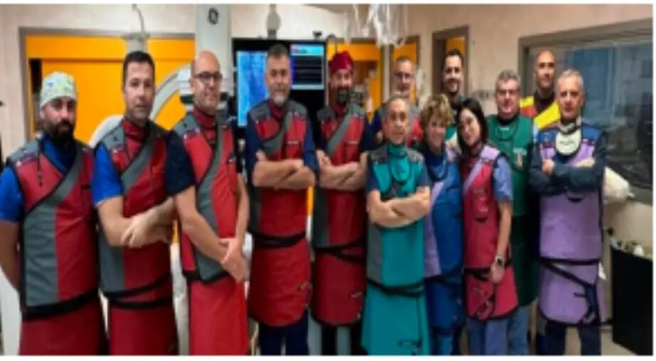 images Magico Natale per medici e pazienti delle 2 Cardiologie della 'Dulbecco' di Catanzaro