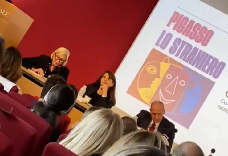 A Milano in mostra "Picasso, lo straniero": la curatrice Cécile Debray ringrazia Piero Mascitti images A Milano in mostra "Picasso, lo straniero": la curatrice Cécile Debray ringrazia Piero Mascitti