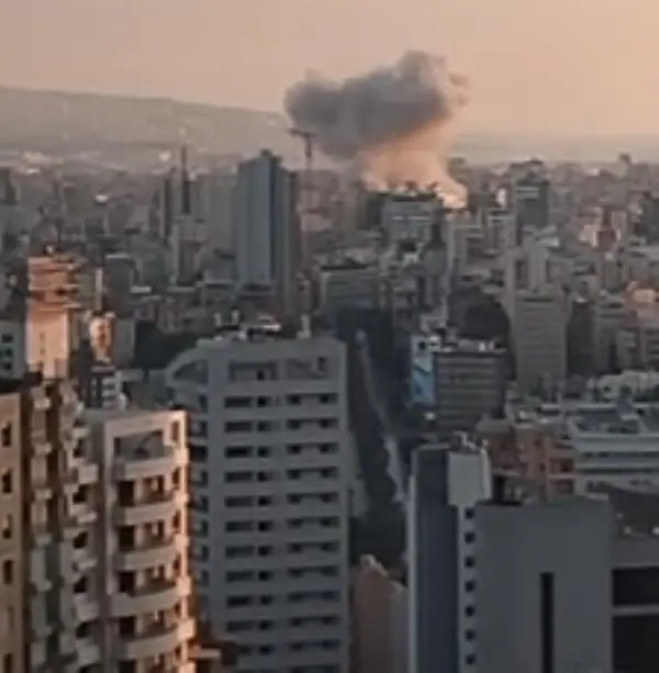 Beirut sotto le bombe, la testimonianze e le accuse dal Libano di Vincenzo Speziali (VIDEO) images Beirut sotto le bombe, la testimonianze e le accuse dal Libano di Vincenzo Speziali (VIDEO)