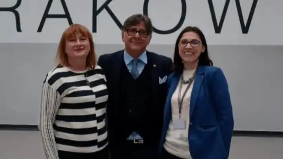 images Catanzaro, Falbo in visita a Cracovia all’Expo: "Necessario incrementare la percentuale di esportazioni"