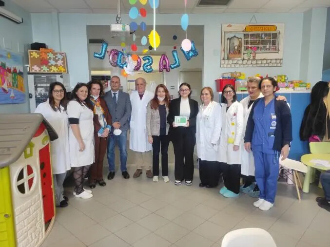 Catanzaro, Sara Mazzuca vince il 'Premio della Banca d'Italia': piace "La scuola in ospedale" images Catanzaro, Sara Mazzuca vince il 'Premio della Banca d'Italia': piace "La scuola in ospedale"