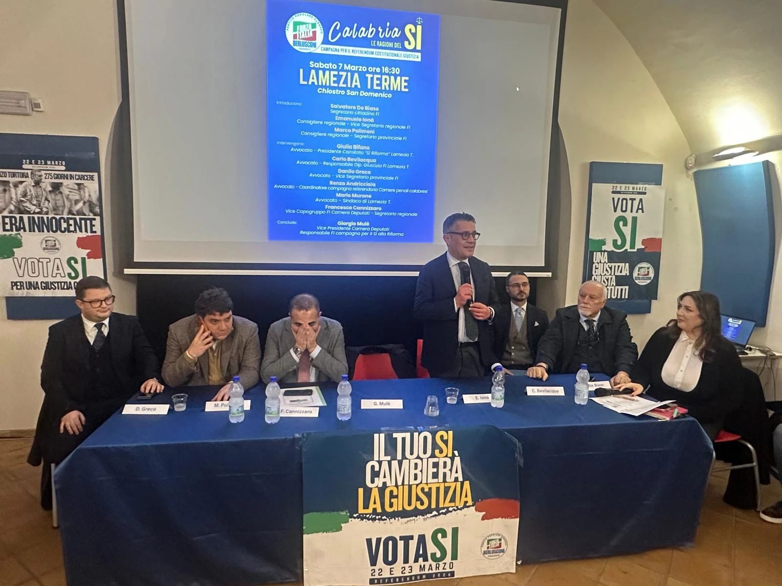 Referendum, grande partecipazione a Lamezia Terme all’incontro “Calabria, le ragioni del Sì”