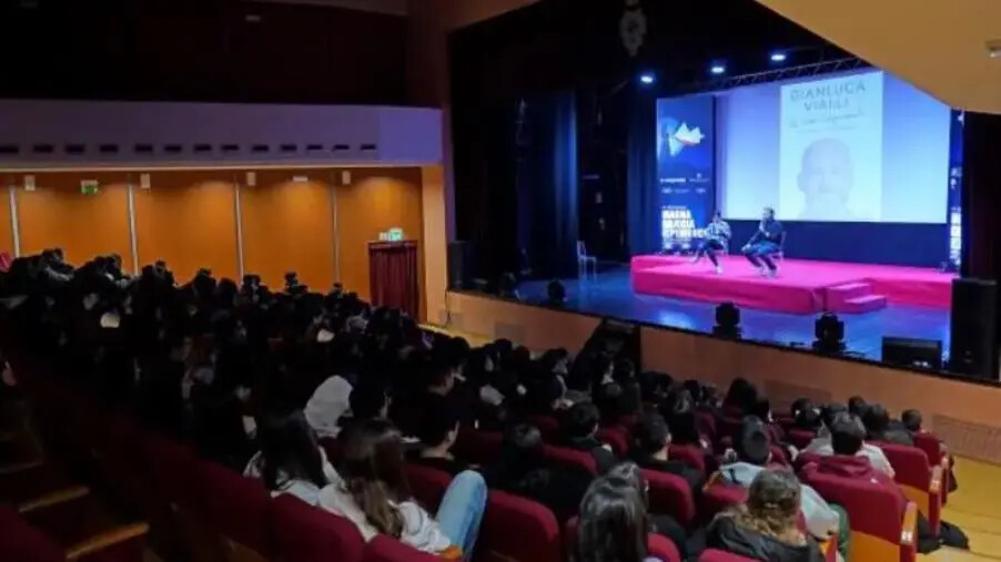 images I valori dello sport nel legame Vialli-Mauro e l'icona calabrese Mimì al Magna Graecia Experience