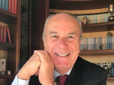 images Cimino: "La guerra e la propaganda del potere della guerra"  