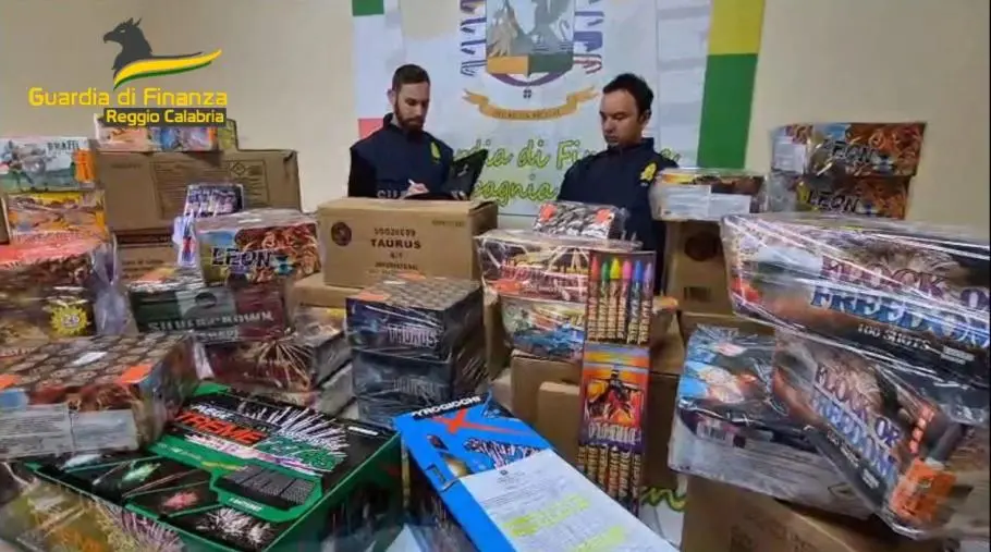 Reggio, sequestrati  quasi 700 kg di botti  images Reggio, sequestrati  quasi 700 kg di botti