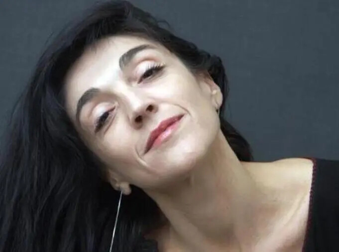 Catanzaro, domani al Comunale la tragedia di Medea: l'intervista alla regista Elena Bucci images Catanzaro, domani al Comunale la tragedia di Medea: l'intervista alla regista Elena Bucci